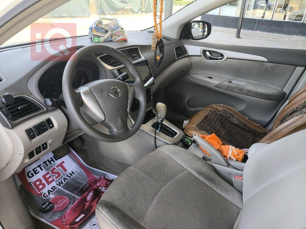 نیسان سێنترا